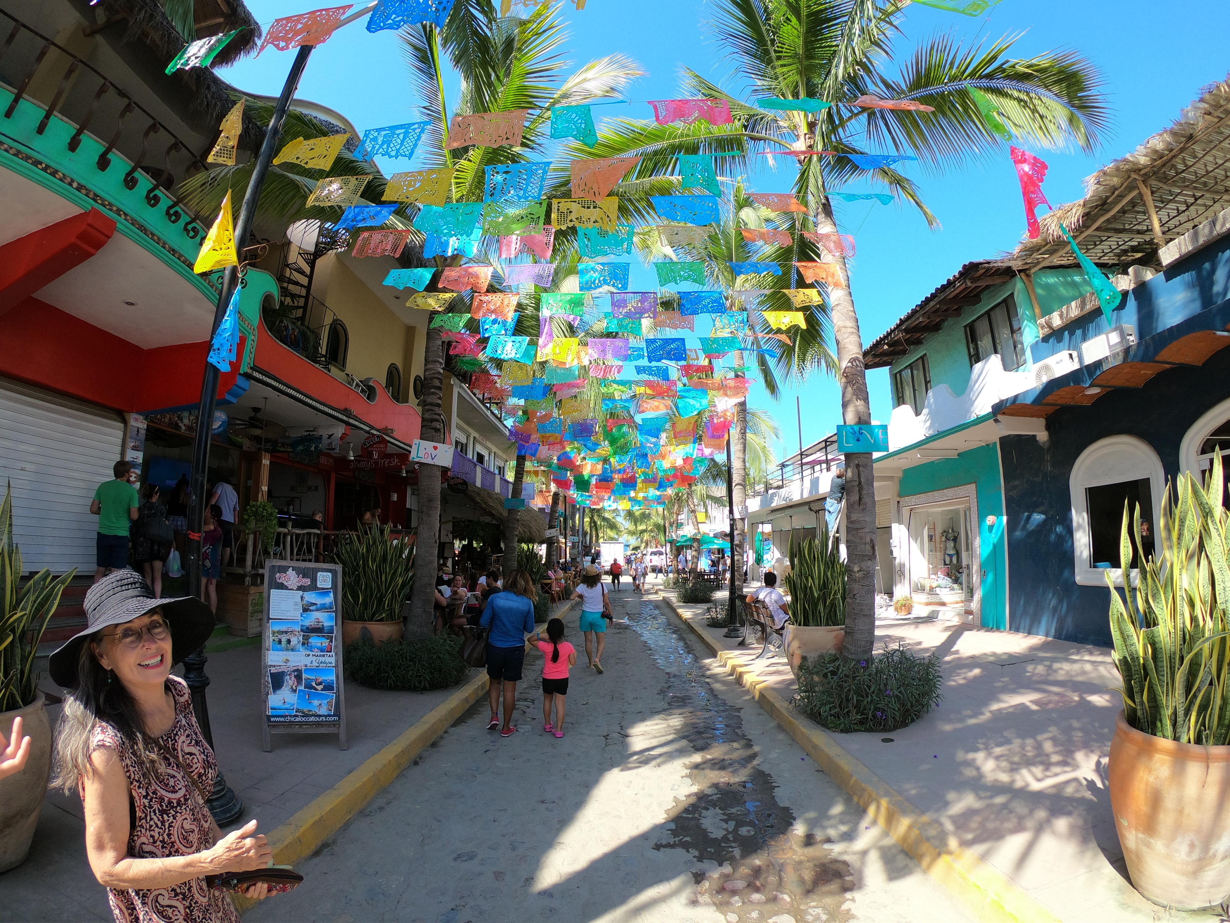 Casa Loteria -Pueblito Sayulita- Colorful, Family And Relax Experience With Private Parking And Pool Hotel Eksteriør billede