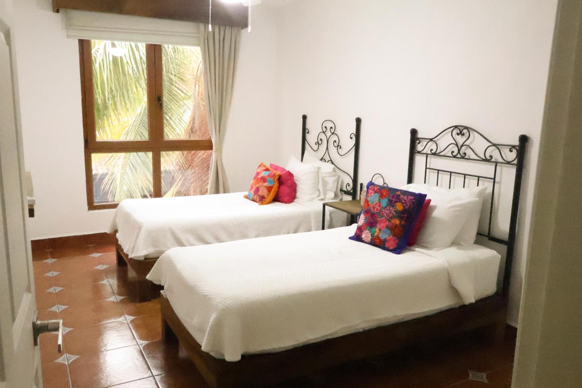 Casa Loteria -Pueblito Sayulita- Colorful, Family And Relax Experience With Private Parking And Pool Hotel Eksteriør billede
